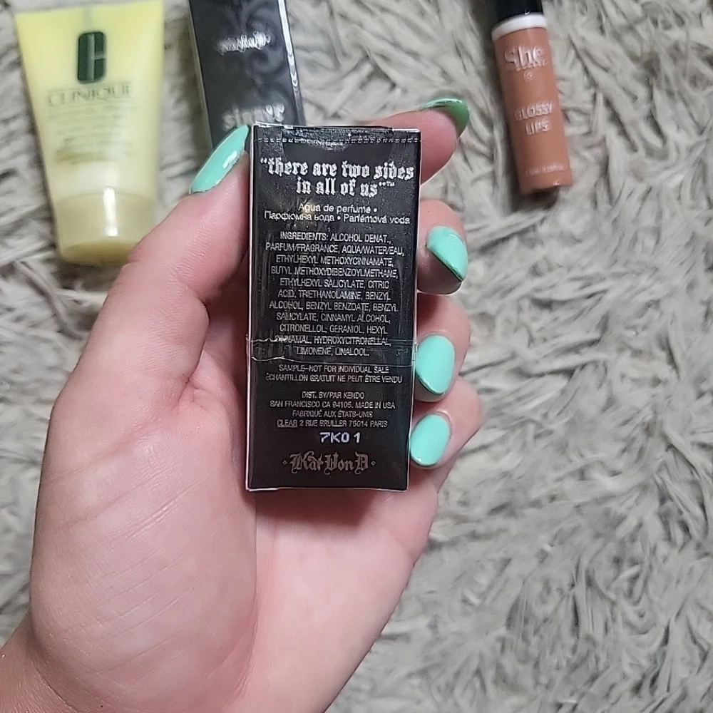 Beauty Bundle Clinique Kat Von D Lips Plumping Lip Gloss Moisturizer ✨️💫